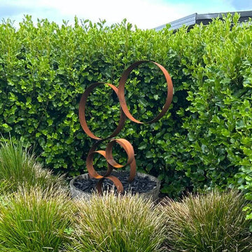 Corten Circle Stack